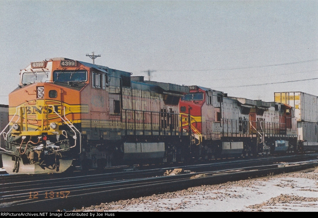 BNSF 4399 East